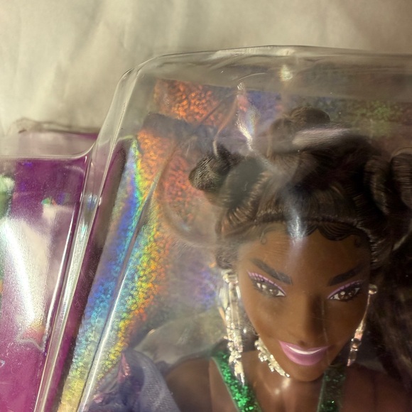 Barbie Extra Fancy 12 Inch Doll, Accessories 
Box is damaged in several spots. - Picture 6 of 12